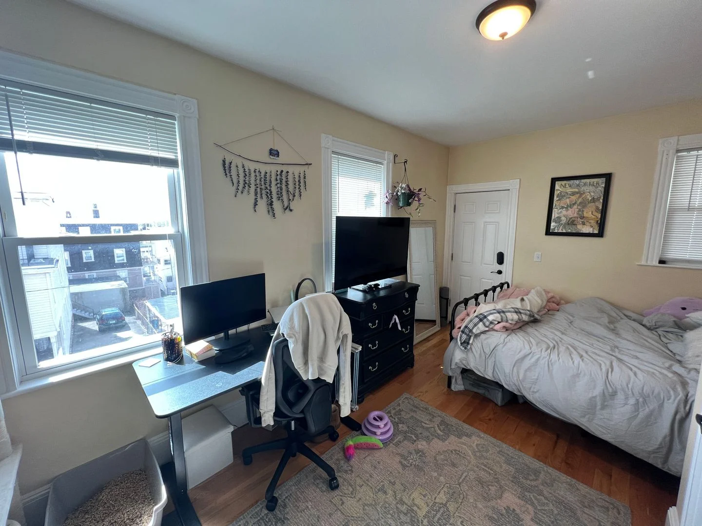 4 bed, 1.5 bath apartment for rent at 50 Lowell St Unit 2, Spring Hill — photo 14 of 17