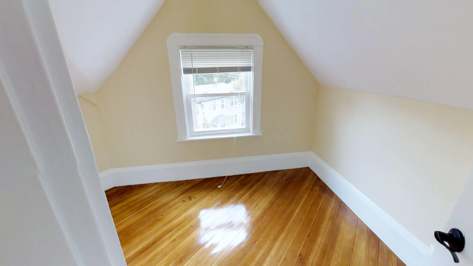 2 bed, 1 bath apartment for rent at 50 Lowell St Unit 3, Spring Hill — photo 7 of 12