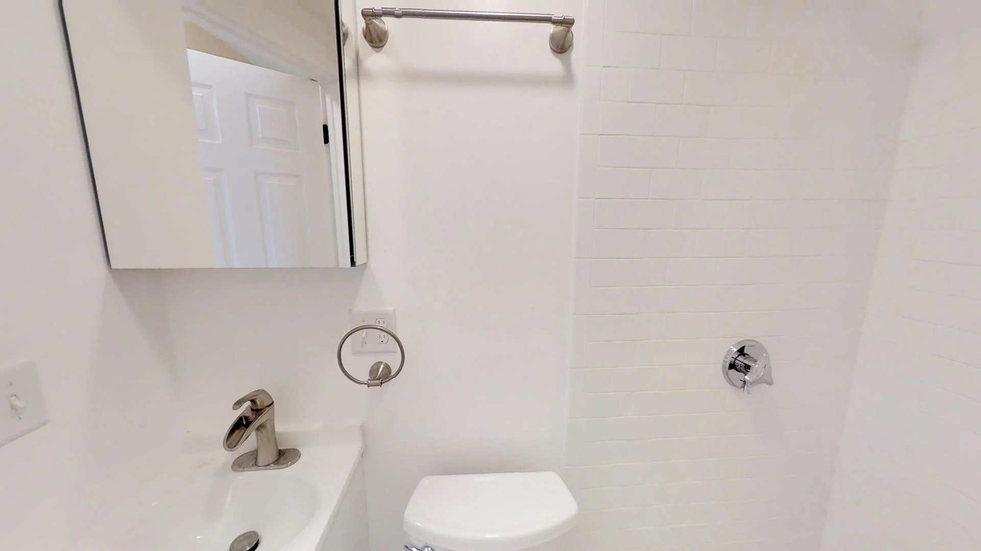 2 bed, 1 bath apartment for rent at 50 Lowell St Unit 3, Spring Hill — photo 10 of 12