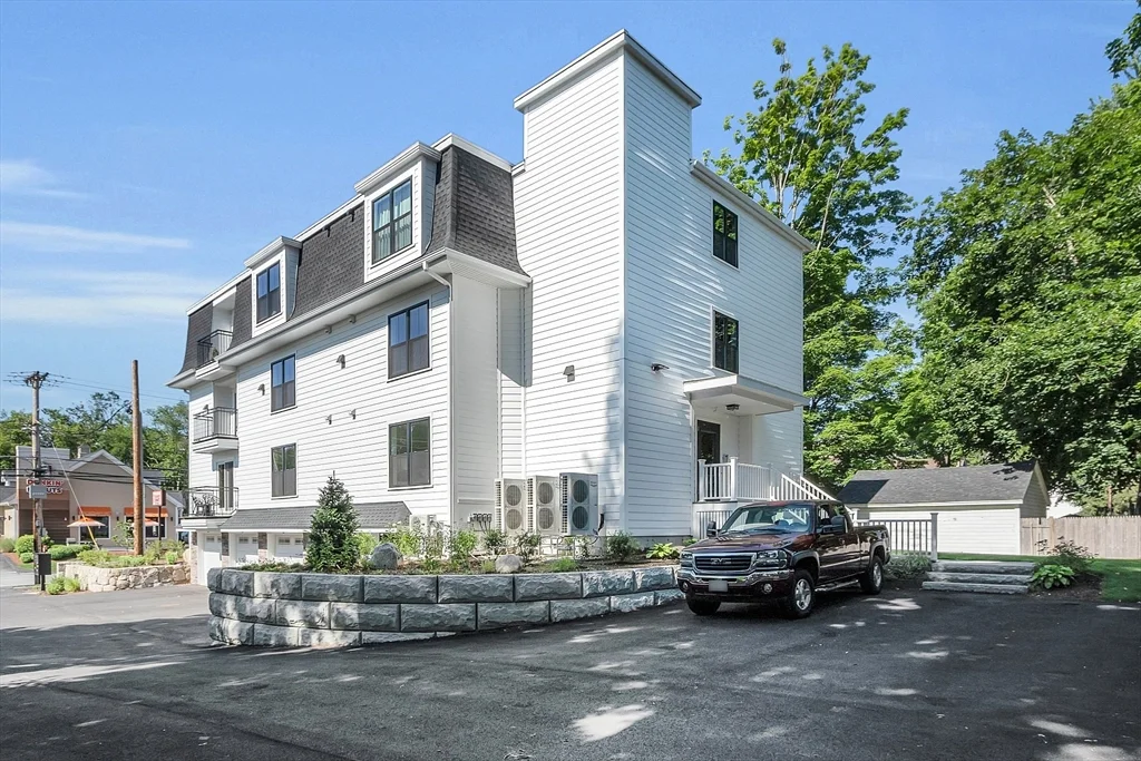 2 bed, 1 bath apartment for rent at 50 Main St Unit 202, Pepperell — photo 6 of 26