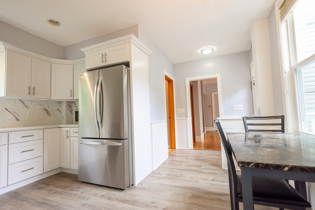 3 bed, 1 bath apartment for rent at 50 Maple St Unit 1, Braintree — photo 8 of 17