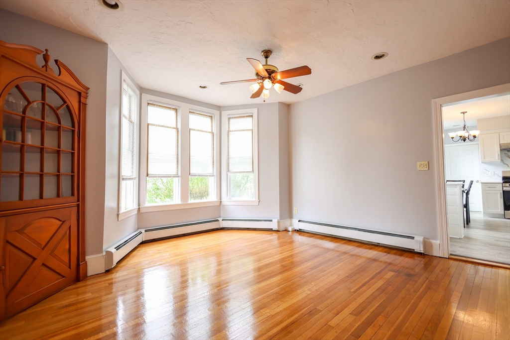3 bed, 1 bath apartment for rent at 50 Maple St Unit 1, Braintree — photo 15 of 17