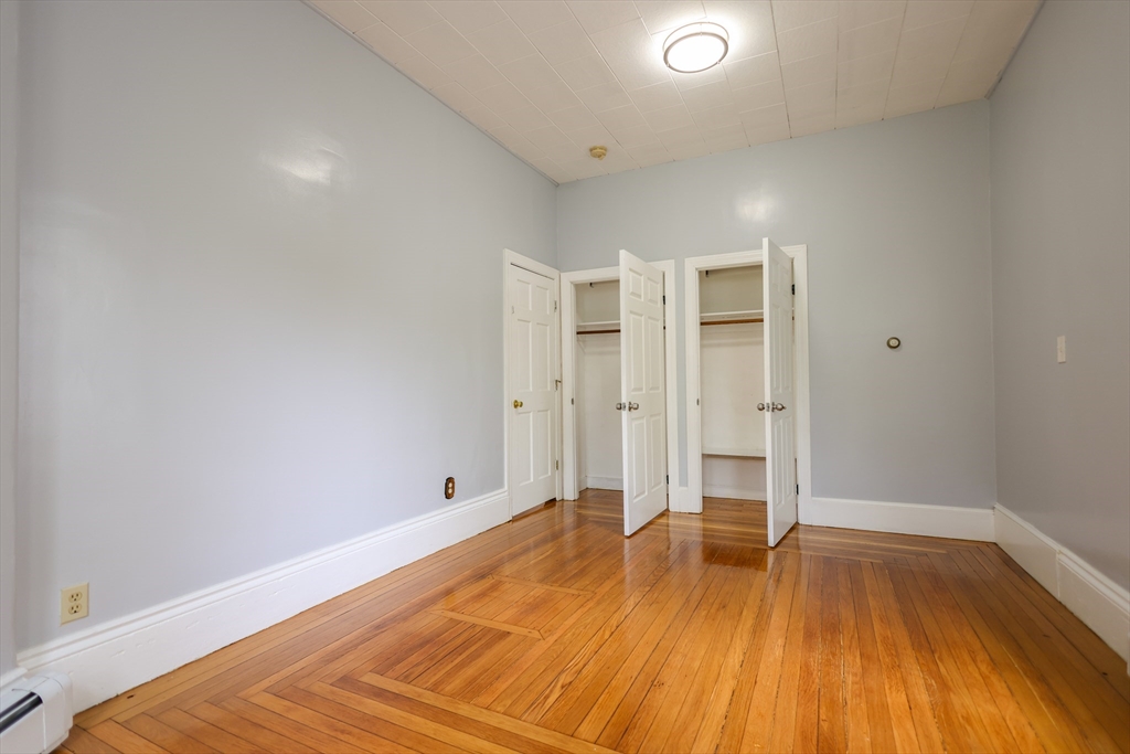 3 bed, 1 bath apartment for rent at 50 Maple St Unit 1, Braintree — photo 13 of 17