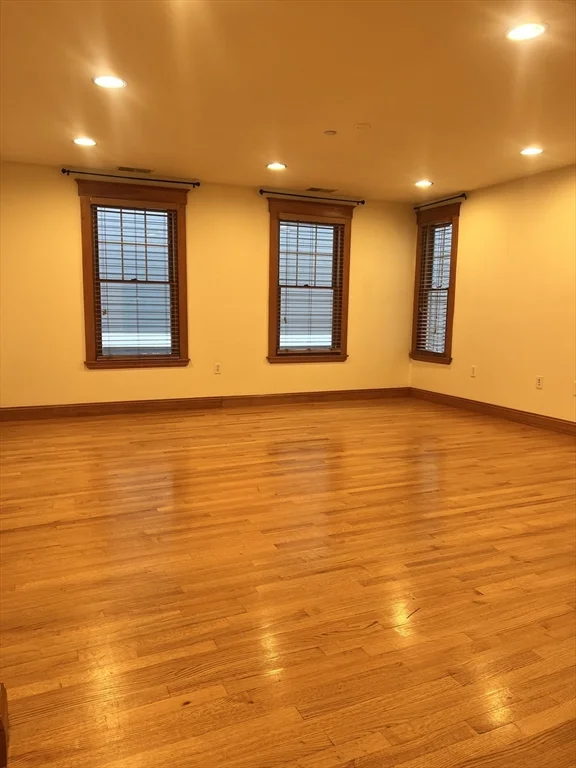 1 bed, 1 bath apartment for rent at 50 Maple St Unit 3, Danvers — photo 5 of 13