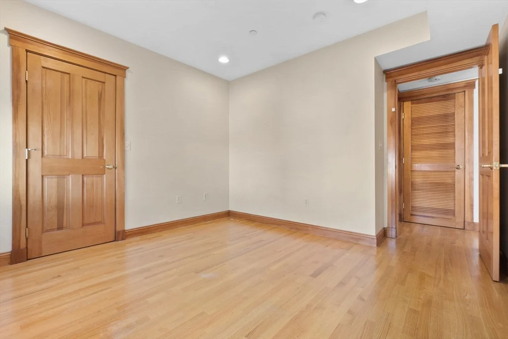 1 bed, 1 bath apartment for rent at 50 Maple St Unit 6, Danvers — photo 13 of 20
