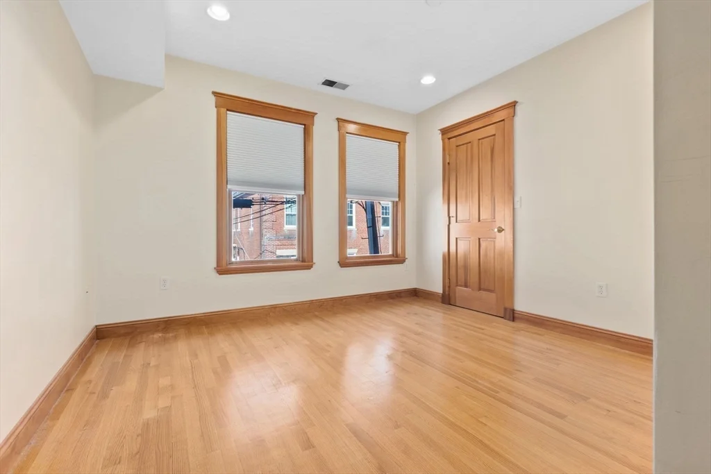 1 bed, 1 bath apartment for rent at 50 Maple St Unit 6, Danvers — photo 12 of 20