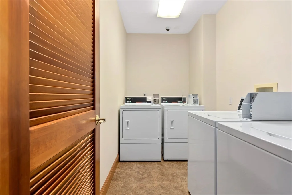 1 bed, 1 bath apartment for rent at 50 Maple St Unit 6, Danvers — photo 18 of 20
