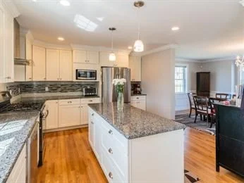 4 bed, 2.5 bath apartment for rent at 50 Matthew Ln Unit 1, North Waltham — photo 4 of 23
