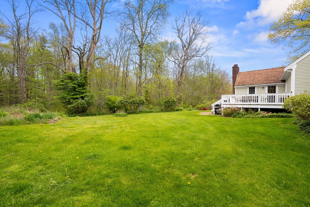 3 bed, 2 bath apartment for rent at 50 Mill Ln, Cohasset — photo 25 of 27