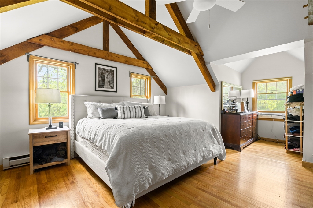 3 bed, 2 bath apartment for rent at 50 Mill Ln, Cohasset — photo 19 of 27