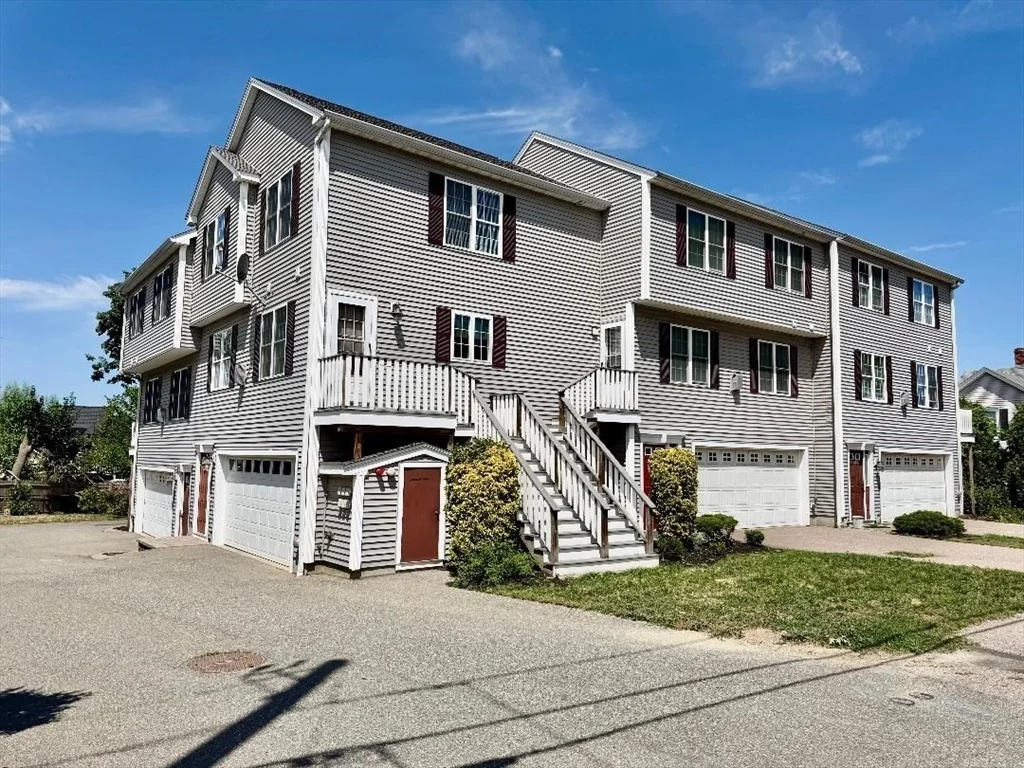 2 bed, 1 bath apartment for rent at 50 Mill St Unit C, Quincy — photo 1 of 17