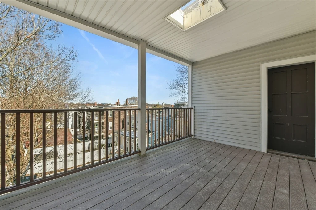 4 bed, 1 bath apartment for rent at 50 Mount Vernon Unit 3, Dorchester — photo 15 of 16