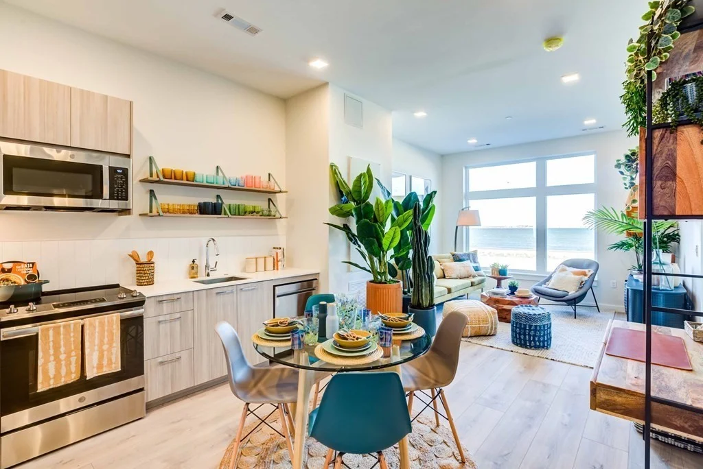 2 bed, 1 bath apartment for rent at 50 Ocean Ave Unit 608A, Revere Beach — photo 1 of 6