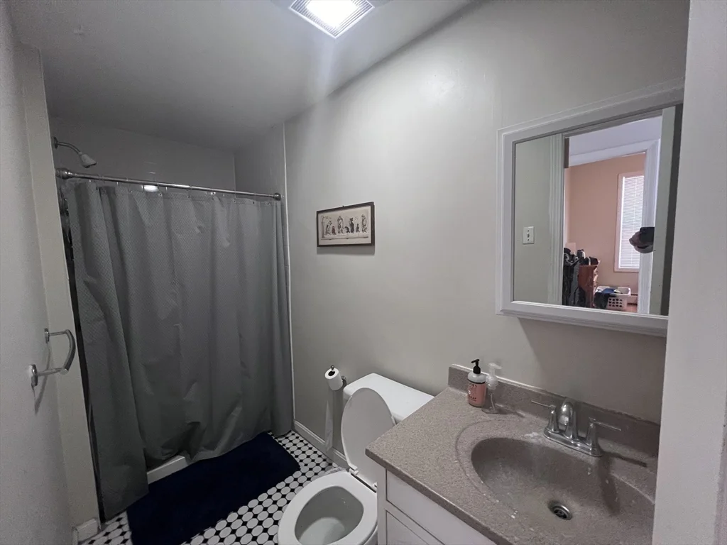 3 bed, 1 bath apartment for rent at 50 Oliver St Unit A, East Somerville — photo 6 of 18