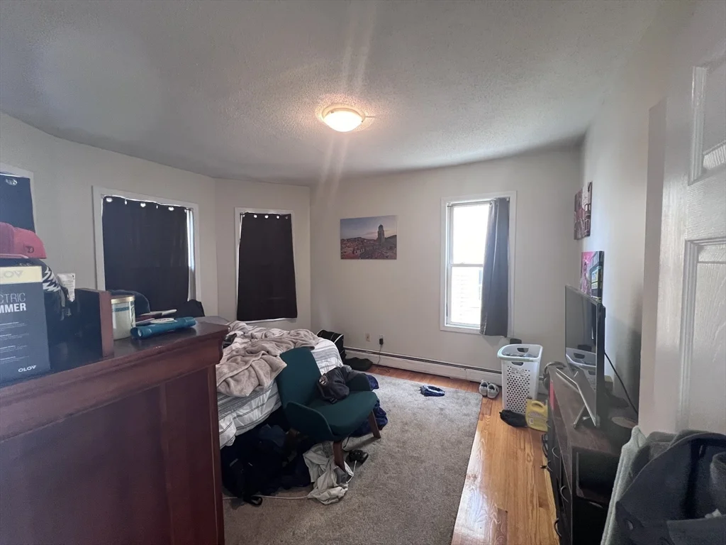 3 bed, 1 bath apartment for rent at 50 Oliver St Unit A, East Somerville — photo 8 of 18