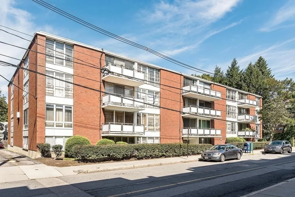 2 bed, 2 bath apartment for rent at 50 Park St Unit 21, Coolidge Corner — photo 1 of 17