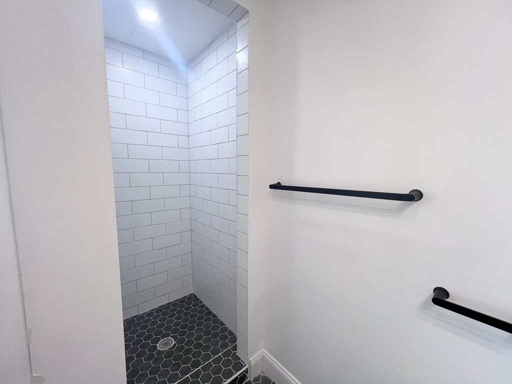 2 bed, 2 bath apartment for rent at 50 Park St Unit 41, Brookline — photo 6 of 18