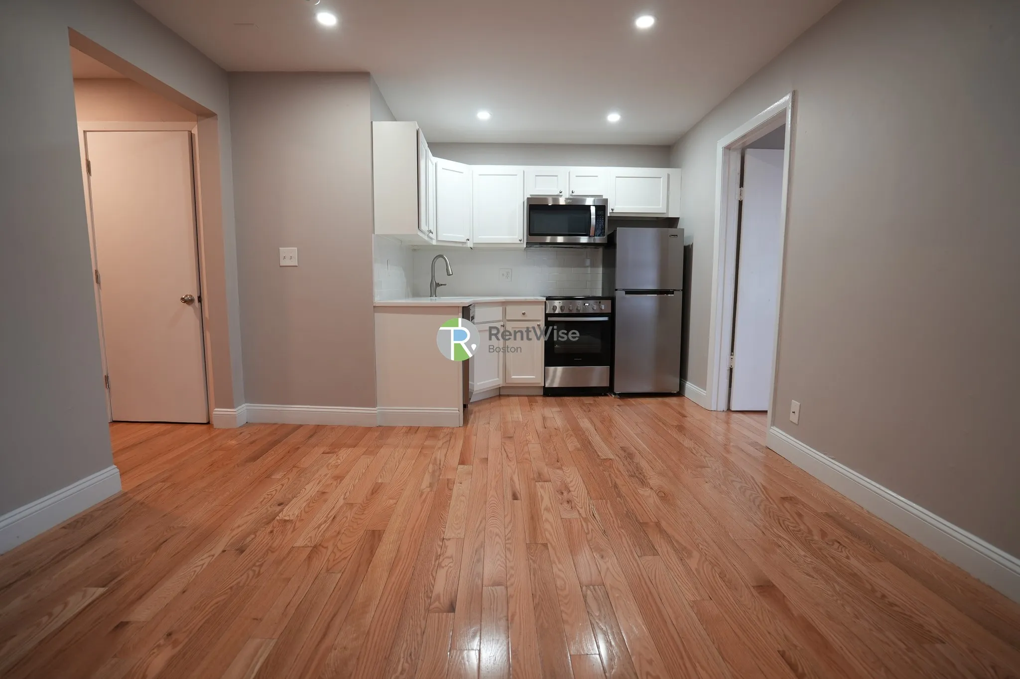 1 bed, 1 bath apartment for rent at 50 Park Vale Ave Unit 15, Allston — photo 2 of 20
