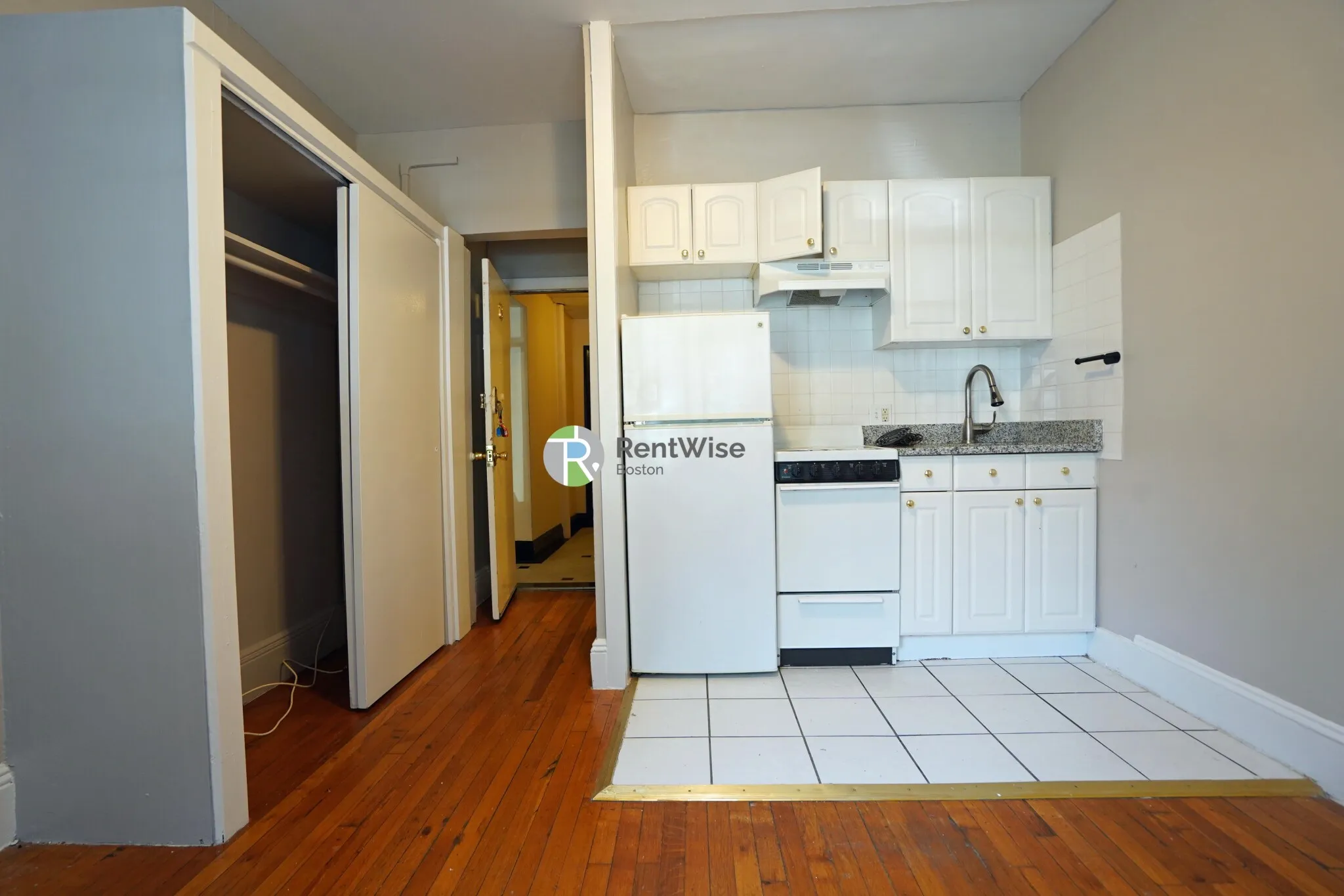 Studio bed, 1 bath apartment for rent at 50 Park Vale Ave Unit 18, Allston — photo 3 of 11