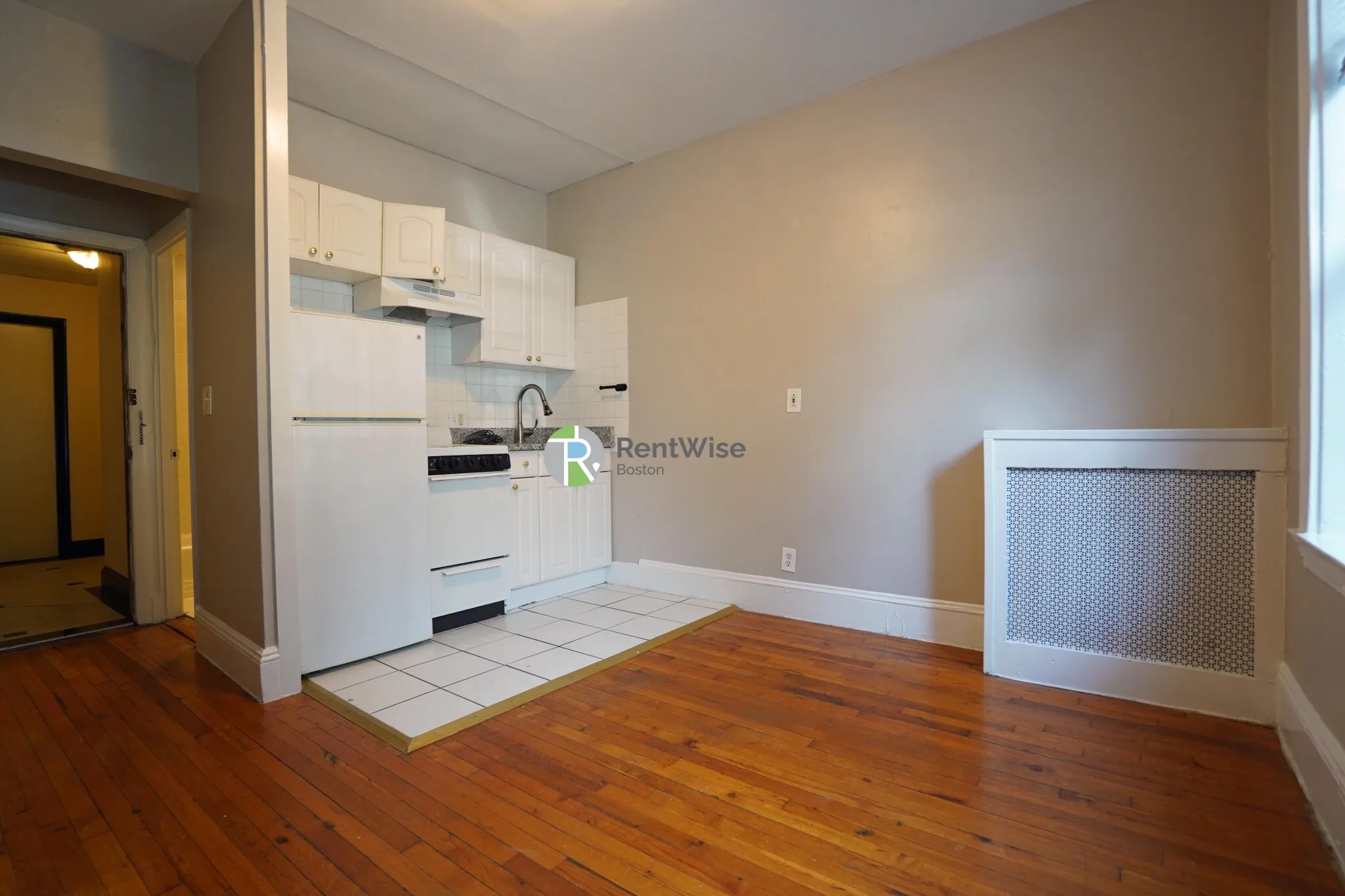 Studio bed, 1 bath apartment for rent at 50 Park Vale Ave Unit 18, Allston — photo 4 of 11