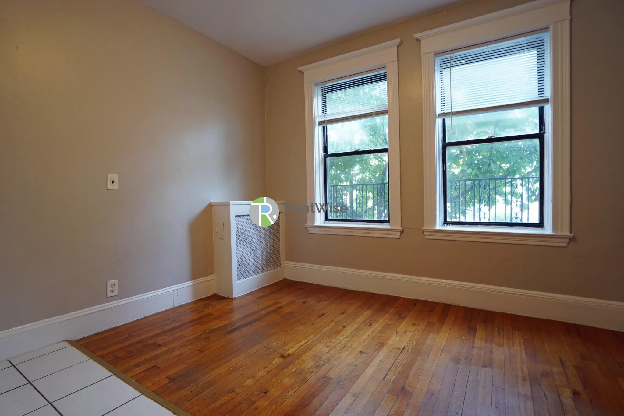 Studio bed, 1 bath apartment for rent at 50 Park Vale Ave Unit 18, Allston — photo 2 of 11