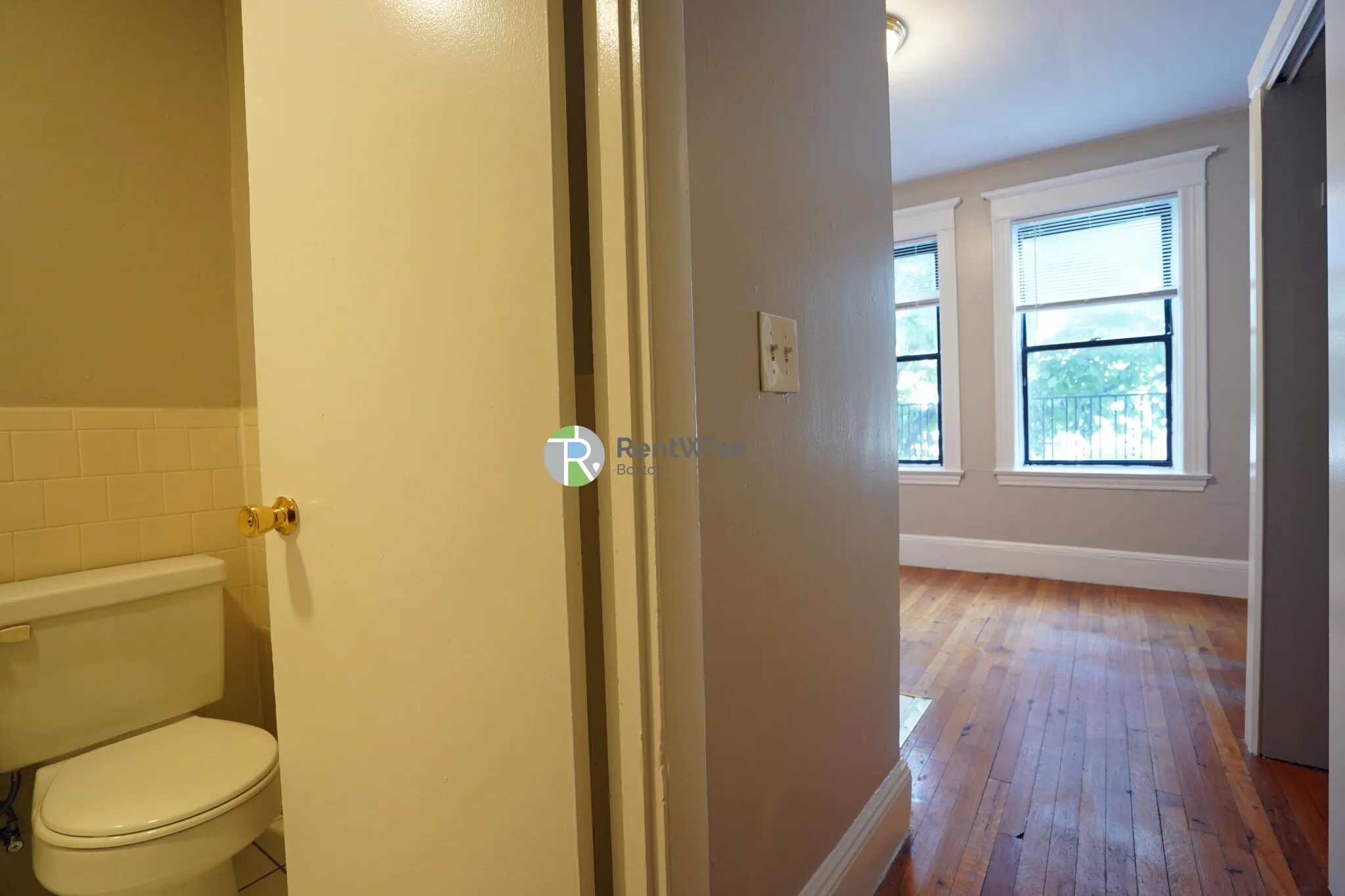 Studio bed, 1 bath apartment for rent at 50 Park Vale Ave Unit 18, Allston