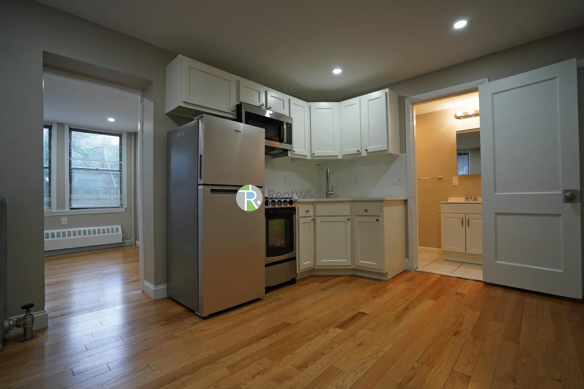 Studio bed, 1 bath apartment for rent at 50 Park Vale Ave Unit 22, Allston — photo 2 of 13