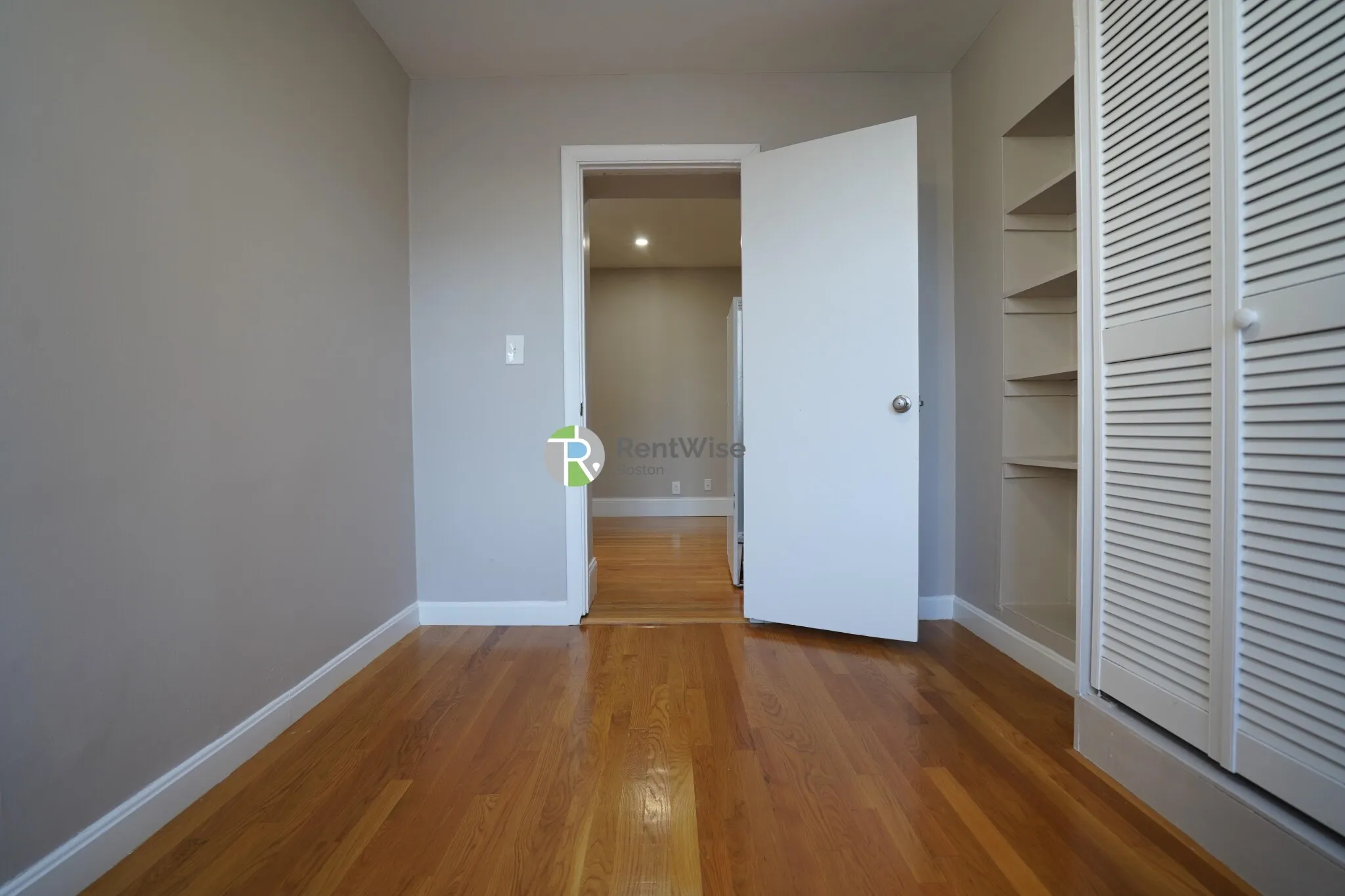 Studio bed, 1 bath apartment for rent at 50 Park Vale Ave Unit 25, Allston — photo 8 of 14