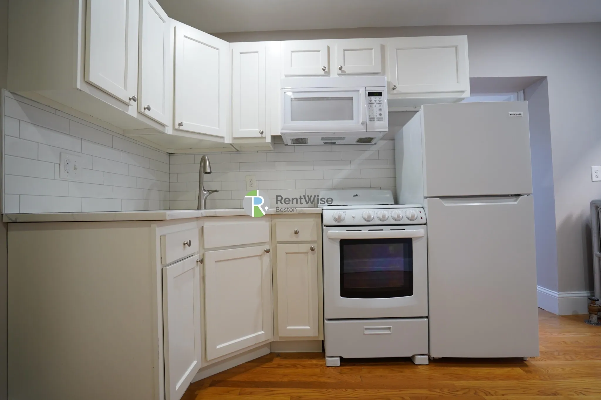 Studio bed, 1 bath apartment for rent at 50 Park Vale Ave Unit 25, Allston — photo 5 of 14