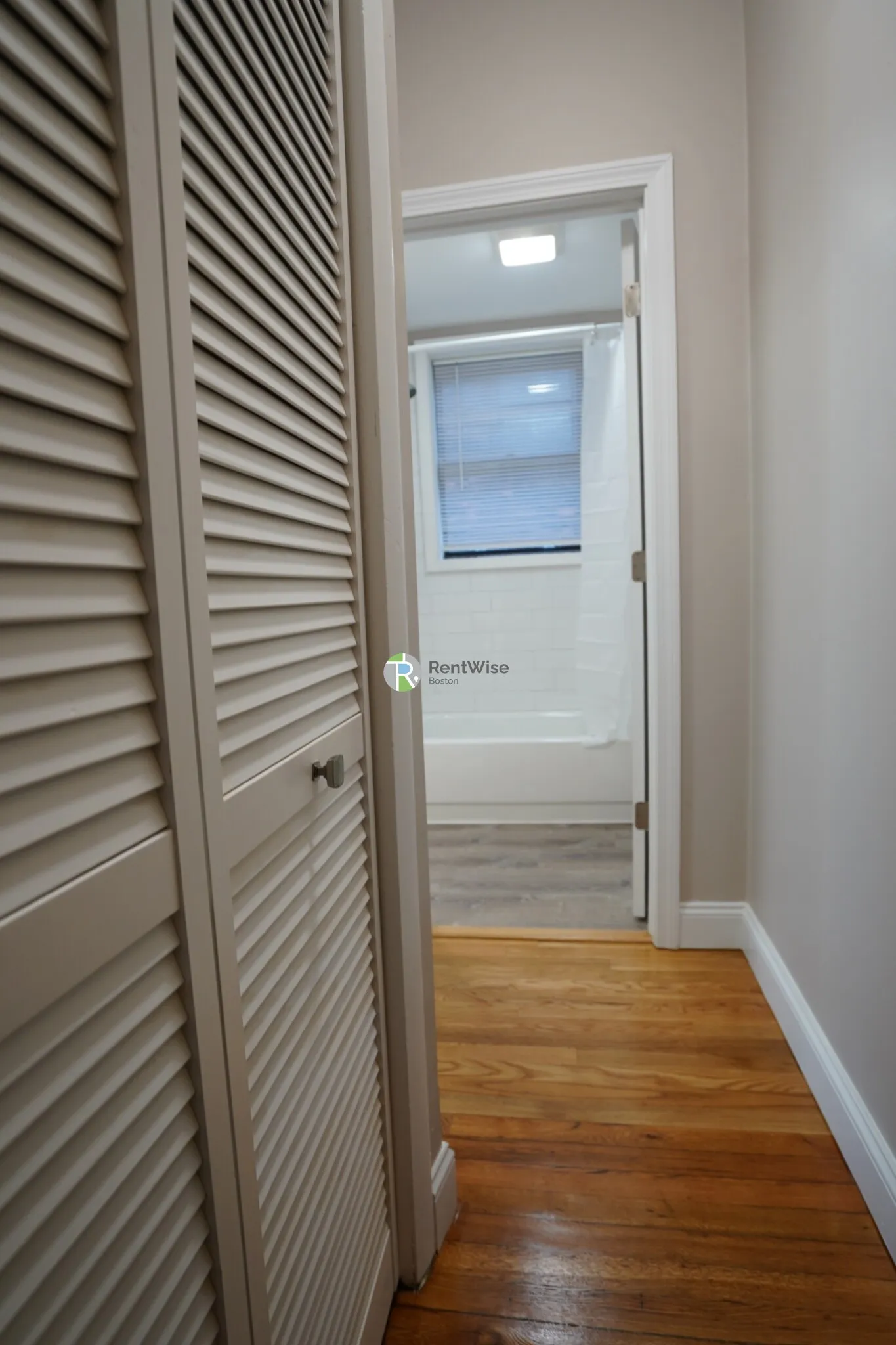 Studio bed, 1 bath apartment for rent at 50 Park Vale Ave Unit 31, Allston — photo 6 of 11
