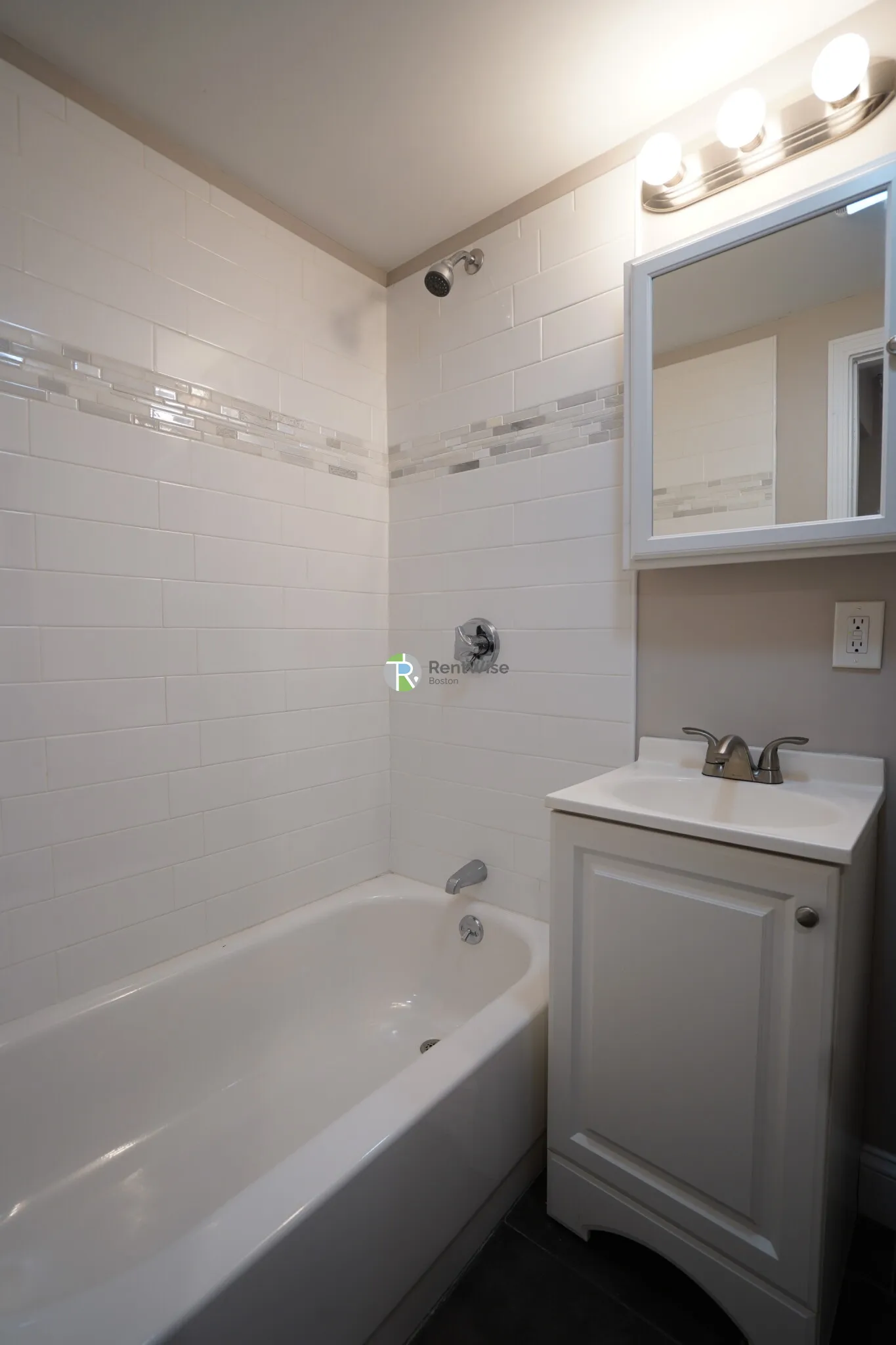 1 bed, 1 bath apartment for rent at 50 Park Vale Ave Unit 33, Allston — photo 9 of 14