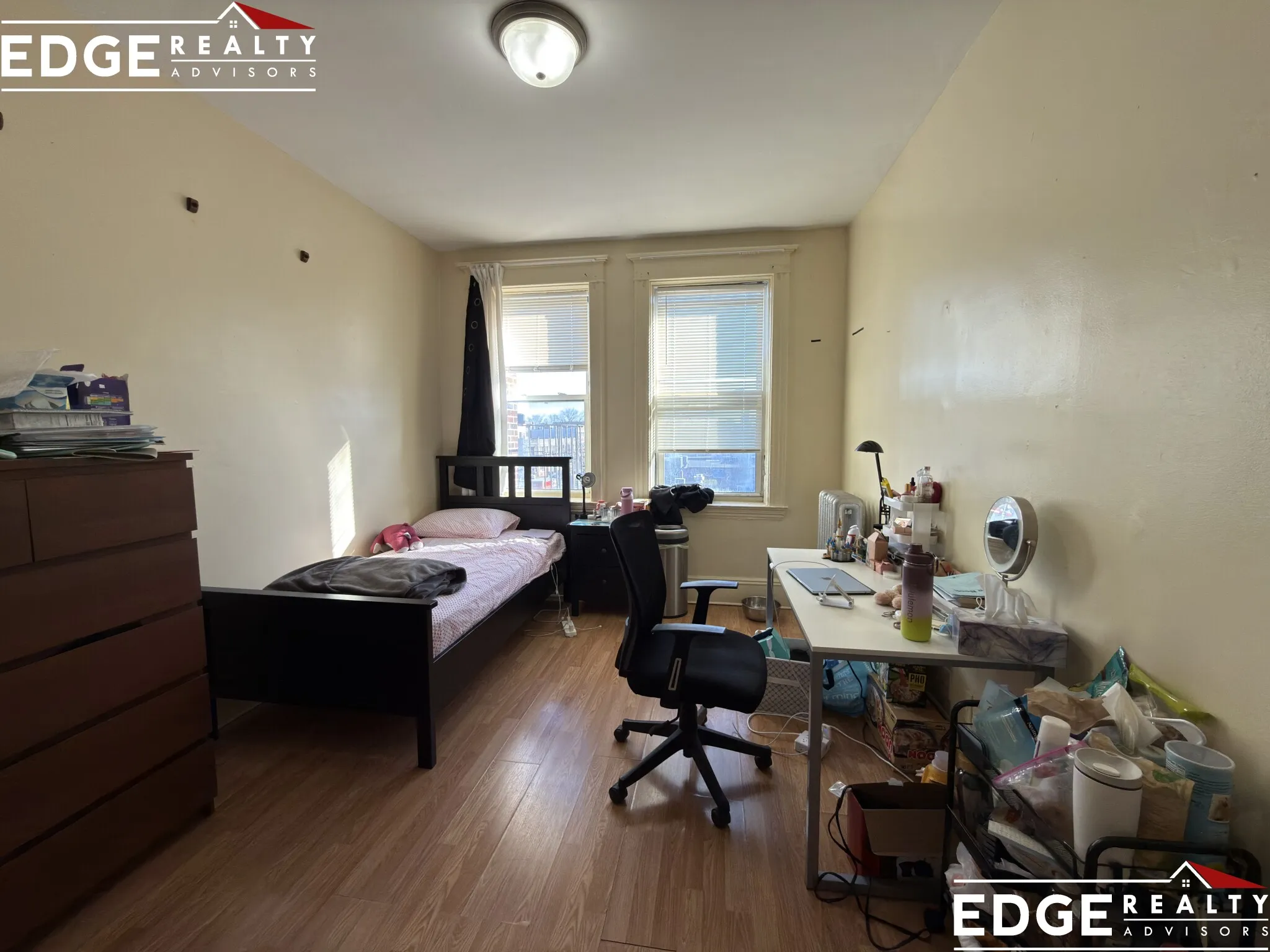 3 bed, 1 bath apartment for rent at 50 Park Vale Ave Unit 9, Allston — photo 6 of 8