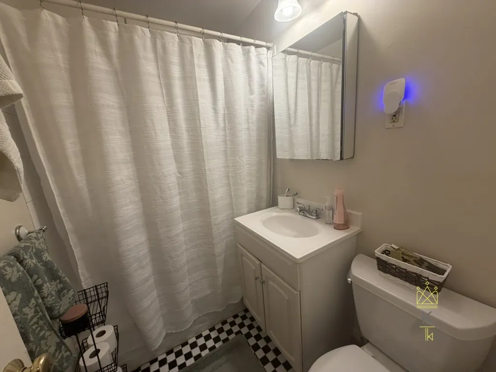 1 bed, 1 bath apartment for rent at 50 Parkman St Unit 3B, Coolidge Corner — photo 6 of 6