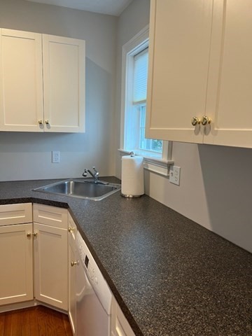 1 bed, 1 bath apartment for rent at 50 Pleasant St Unit B, Groton — photo 1 of 19