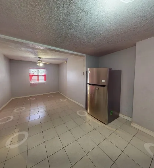4 bed, 1 bath apartment for rent at 50 Plymouth St Unit 2, Everett — photo 2 of 9