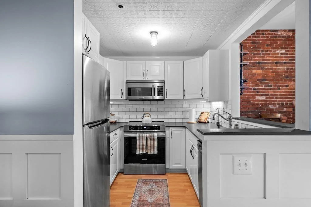 2 bed, 1 bath apartment for rent at 50 Rantoul St Unit 310, Beverly — photo 13 of 26