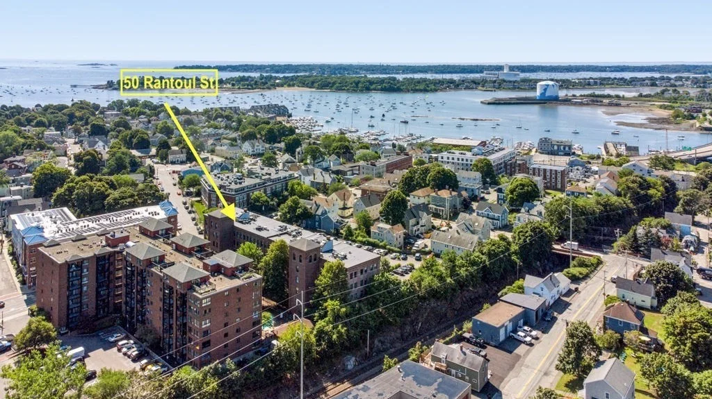 2 bed, 1 bath apartment for rent at 50 Rantoul St Unit 310, Beverly
