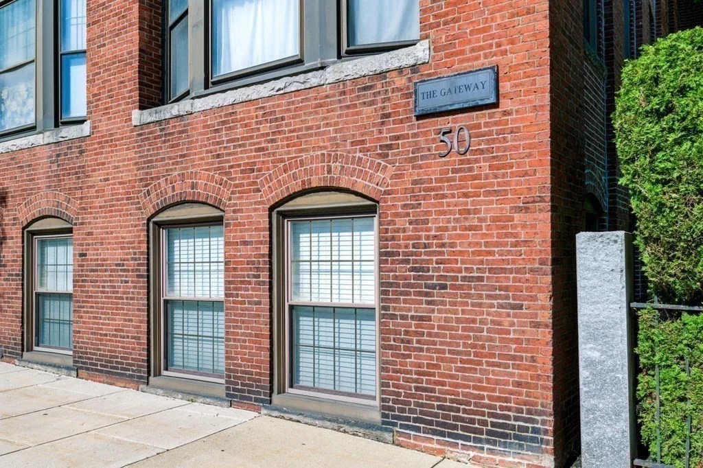 2 bed, 1 bath apartment for rent at 50 Rantoul St Unit 310, Beverly — photo 4 of 26