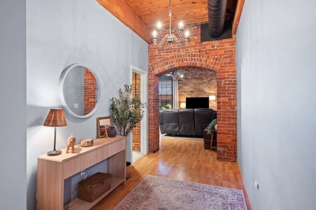 2 bed, 1 bath apartment for rent at 50 Rantoul St Unit 310, Beverly — photo 5 of 26