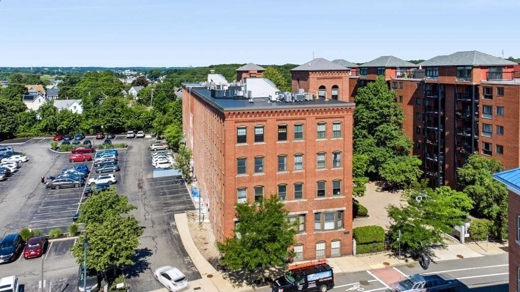 2 bed, 1 bath apartment for rent at 50 Rantoul St Unit 310, Beverly — photo 3 of 26