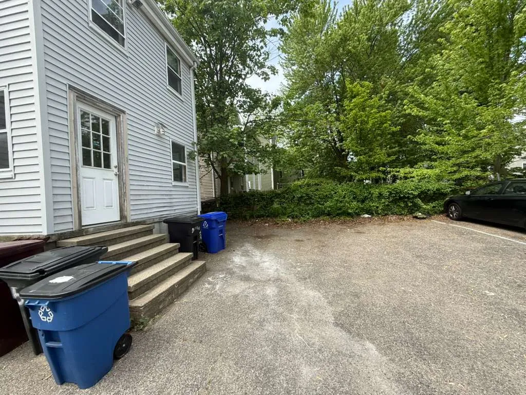 3 bed, 1 bath apartment for rent at 50 Raymond St Unit 1, Allston — photo 3 of 24