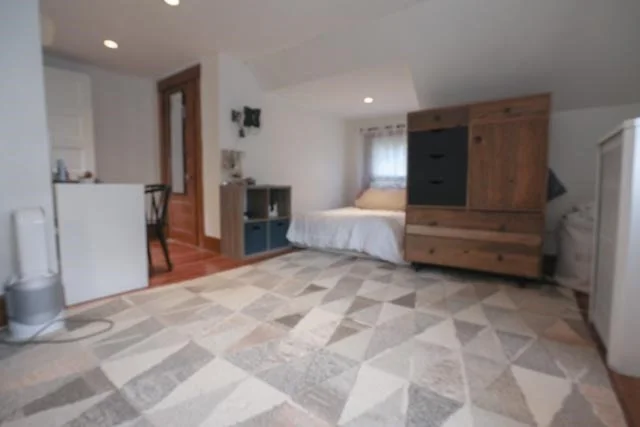 3 bed, 1 bath apartment for rent at 50 Renwick Unit --, Wakefield — photo 15 of 17