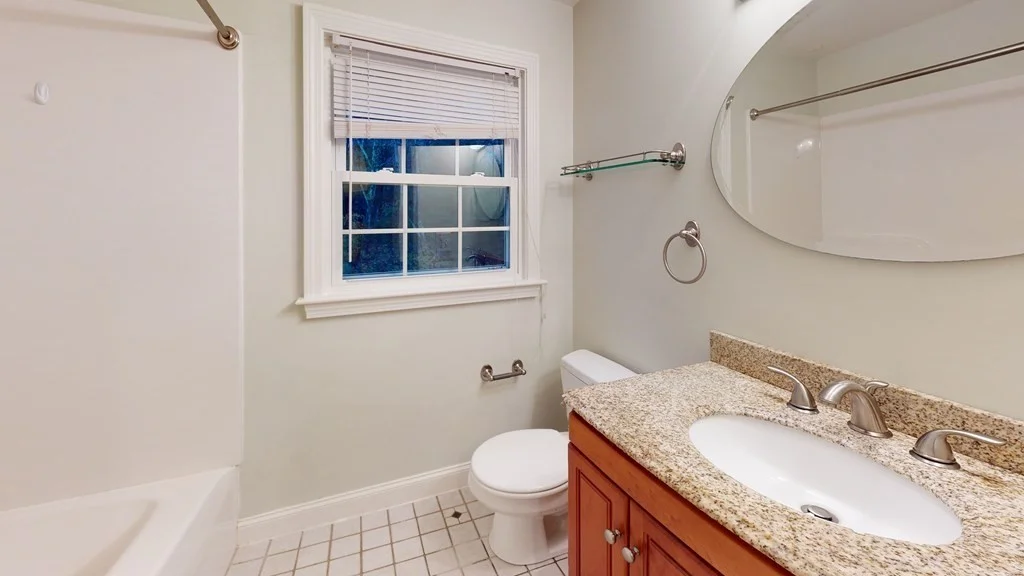 2 bed, 1 bath apartment for rent at 50 Roberts Dr Unit 50, Bedford — photo 5 of 5