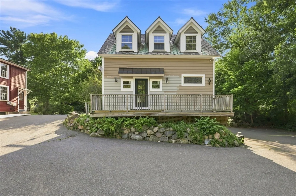 4 bed, 2 bath apartment for rent at 50 Rochwood Rd, Norfolk — photo 33 of 38