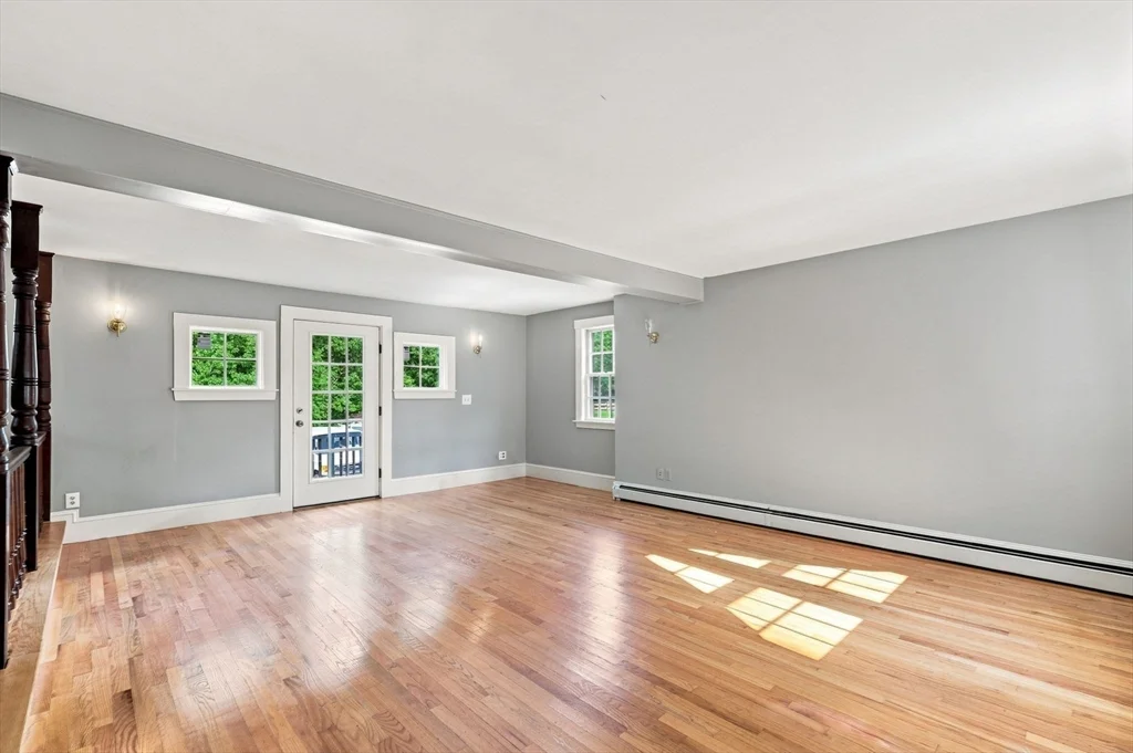 4 bed, 2 bath apartment for rent at 50 Rochwood Rd, Norfolk — photo 17 of 38
