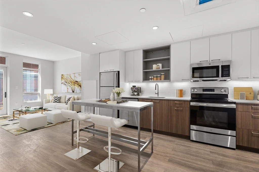 1 bed, 1 bath apartment for rent at 50 Rogers St Unit 101, Kendall Square — photo 2 of 16