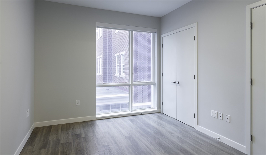 2 bed, 2 bath apartment for rent at 50 Rogers St Unit 102, Kendall Square — photo 4 of 18