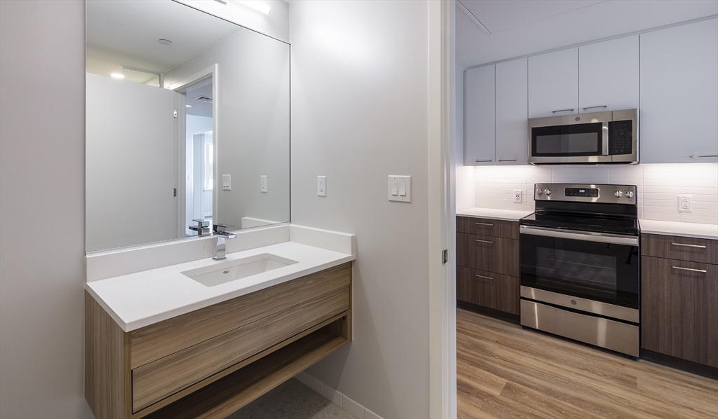 1 bed, 1 bath apartment for rent at 50 Rogers St Unit 204, Kendall Square — photo 7 of 13