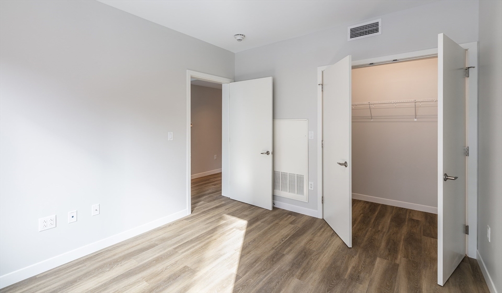 1 bed, 1 bath apartment for rent at 50 Rogers St Unit 204, Kendall Square — photo 4 of 13