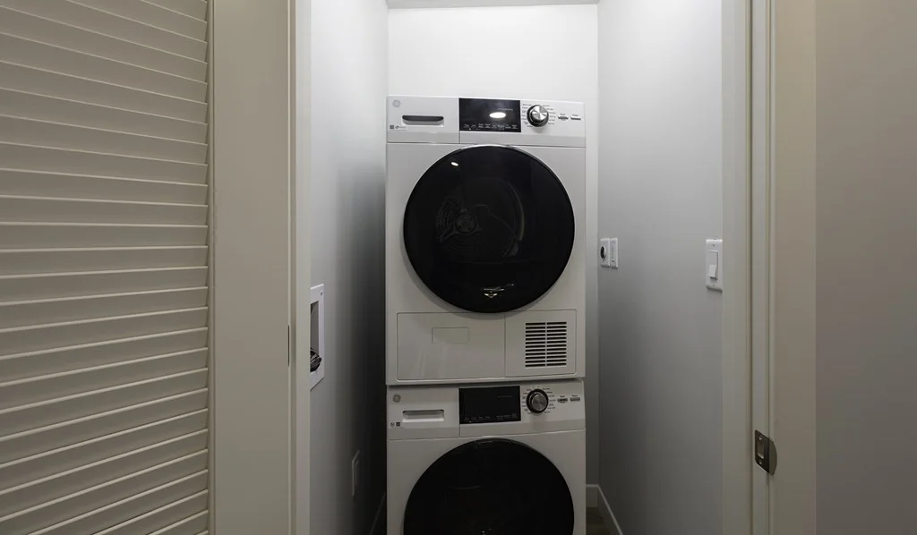 2 bed, 2 bath apartment for rent at 50 Rogers St Unit 208, Kendall Square — photo 6 of 12